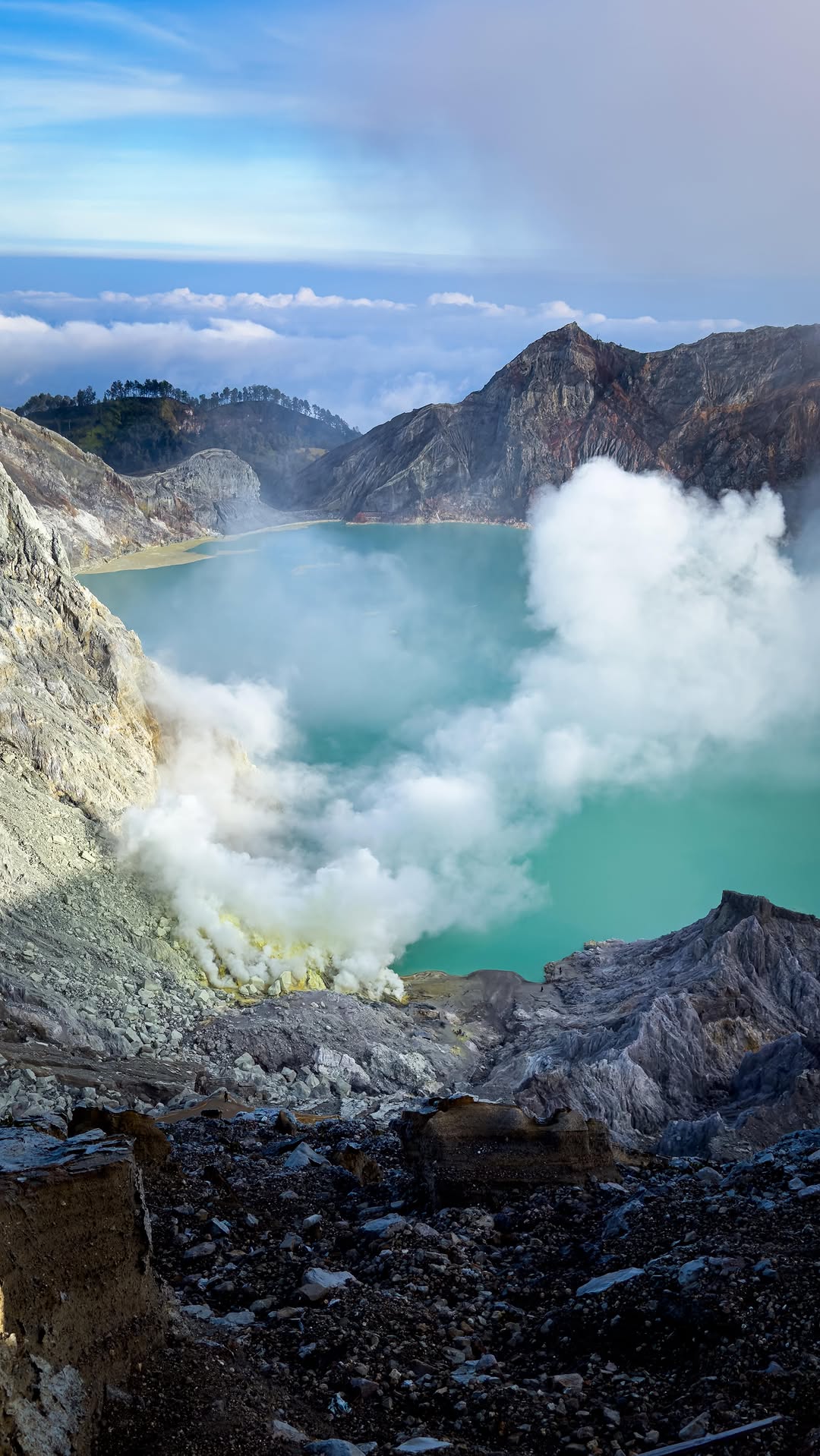 https://d2zmqyh8caa94h.cloudfront.net/creator_social_media_contents/instagram/reels/C-MRj-8BAsE/C-MRj-8BAsE.mp4