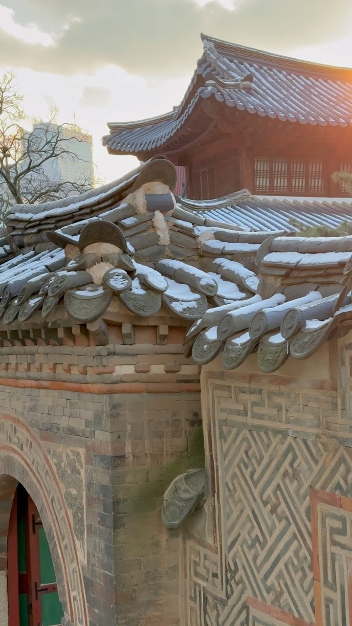 https://d2zmqyh8caa94h.cloudfront.net/creator_social_media_contents/instagram/reels/C1GabchpQvd/C1GabchpQvd.mp4