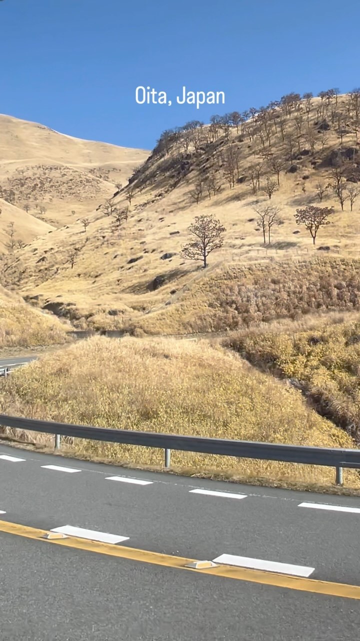 https://d2zmqyh8caa94h.cloudfront.net/creator_social_media_contents/instagram/reels/C1nqdU-PJq8/C1nqdU-PJq8.mp4