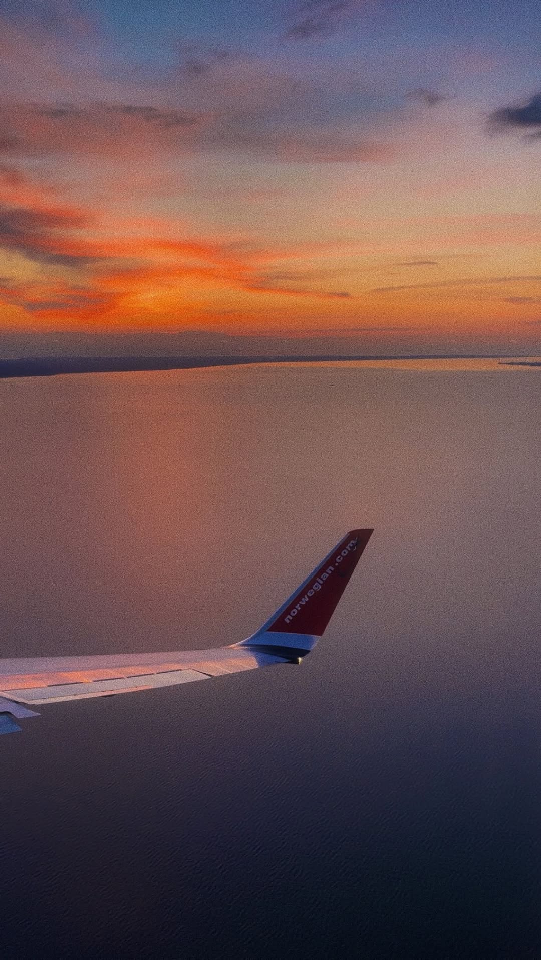 https://d2zmqyh8caa94h.cloudfront.net/creator_social_media_contents/instagram/reels/C4L3yZurHOy/C4L3yZurHOy.mp4