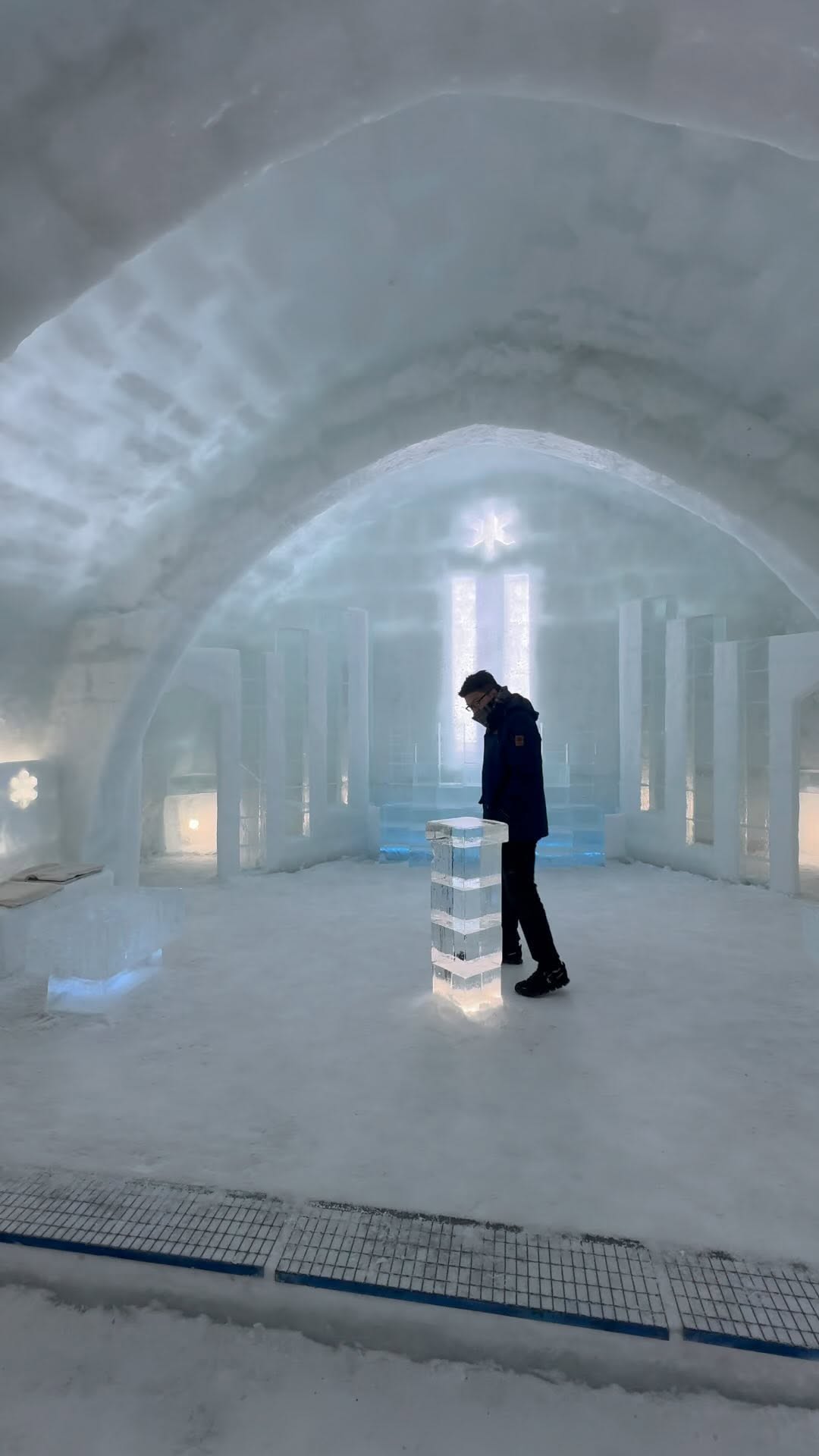 Lake Shikaribetsu Igloo Village Experience