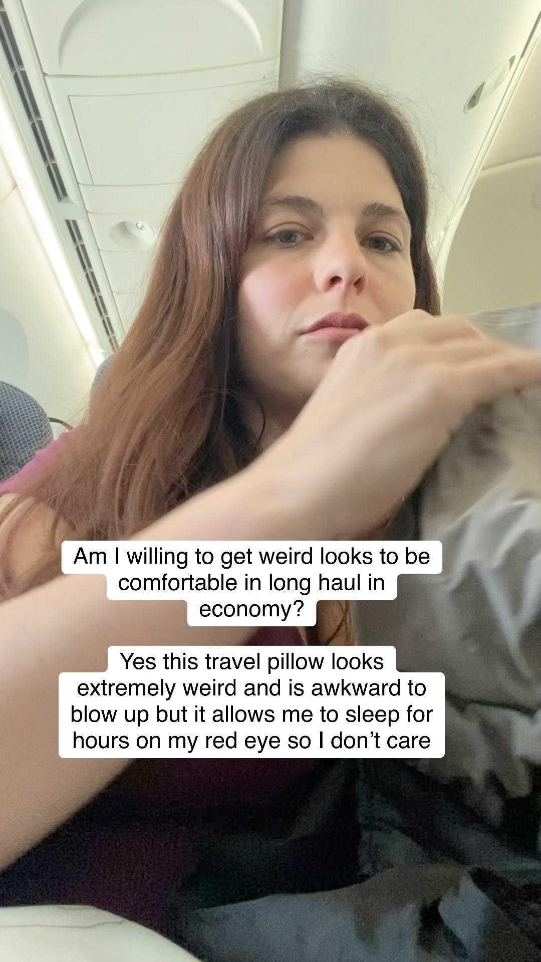 https://d2zmqyh8caa94h.cloudfront.net/creator_social_media_contents/instagram/reels/C6lvVEVtZbr/C6lvVEVtZbr.mp4