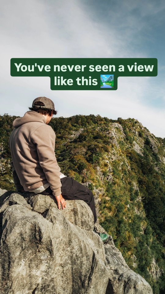 https://d2zmqyh8caa94h.cloudfront.net/creator_social_media_contents/instagram/reels/C9_uKA9Jtq1/C9_uKA9Jtq1.mp4