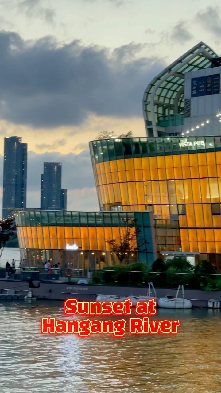 https://d2zmqyh8caa94h.cloudfront.net/creator_social_media_contents/instagram/reels/CRG1ky2jMwh/CRG1ky2jMwh.mp4