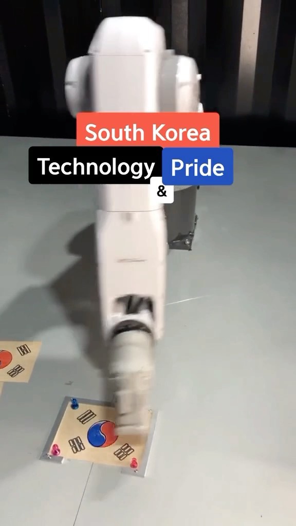 https://d2zmqyh8caa94h.cloudfront.net/creator_social_media_contents/instagram/reels/CSepYiDpMHu/CSepYiDpMHu.mp4