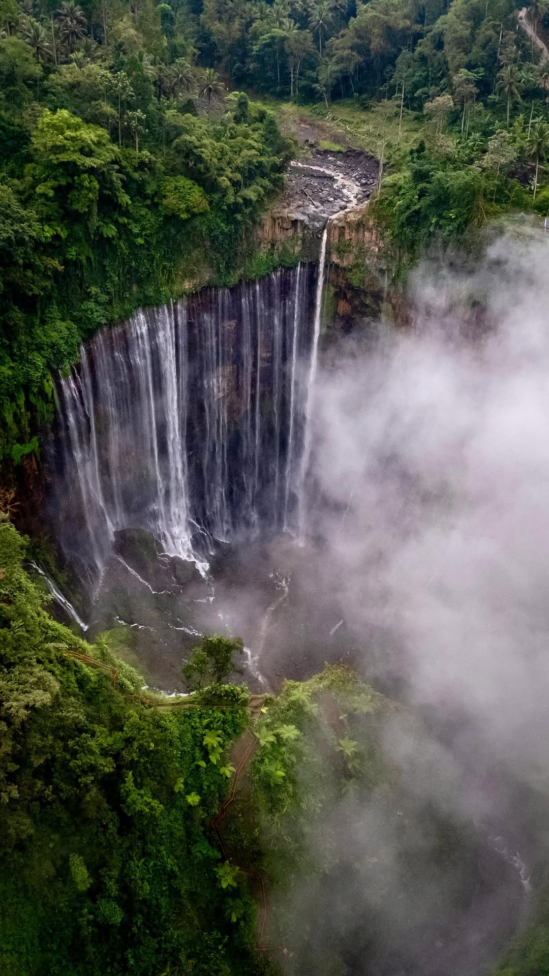 https://d2zmqyh8caa94h.cloudfront.net/creator_social_media_contents/instagram/reels/C_Un5yaBJQ8/C_Un5yaBJQ8.mp4