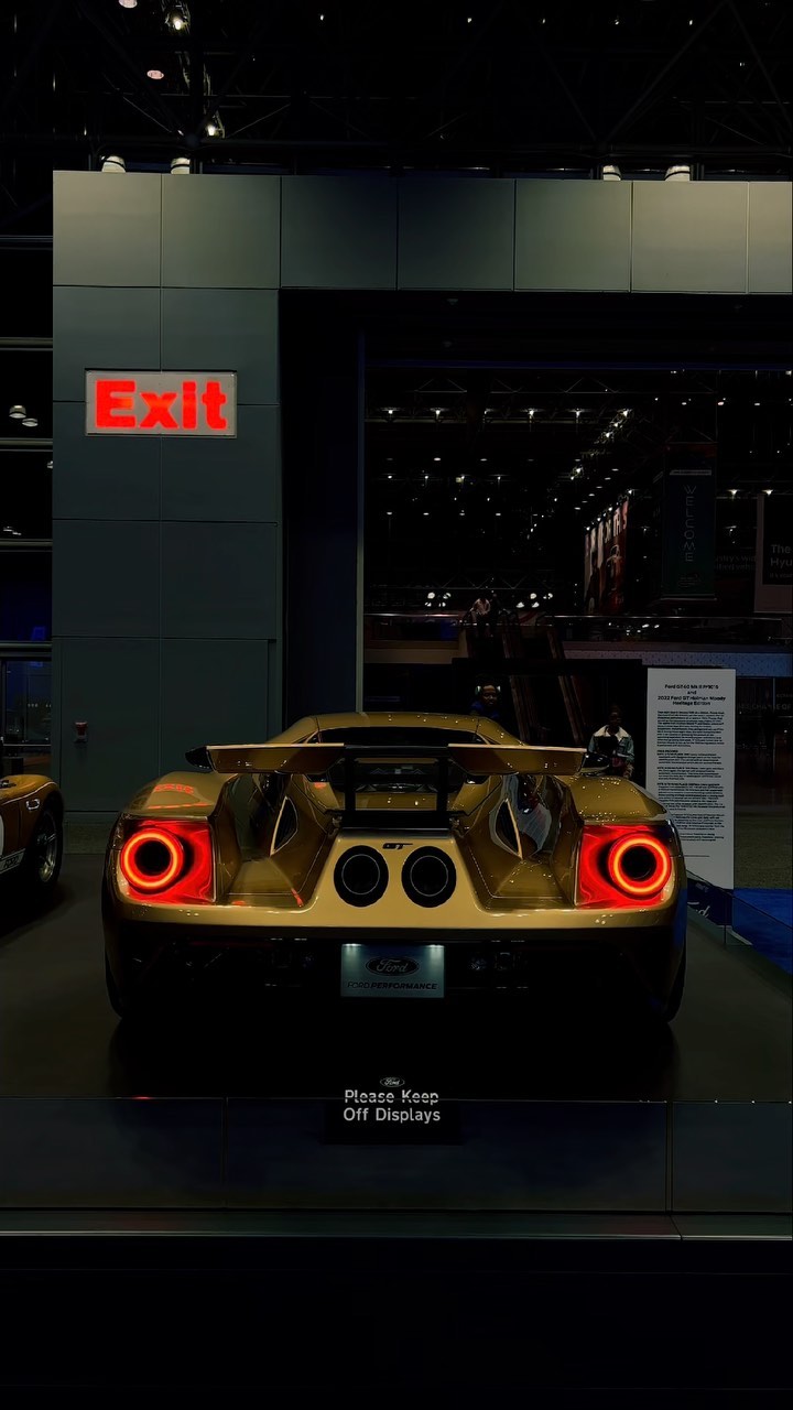 https://d2zmqyh8caa94h.cloudfront.net/creator_social_media_contents/instagram/reels/CdDol5JA9fb/CdDol5JA9fb.mp4