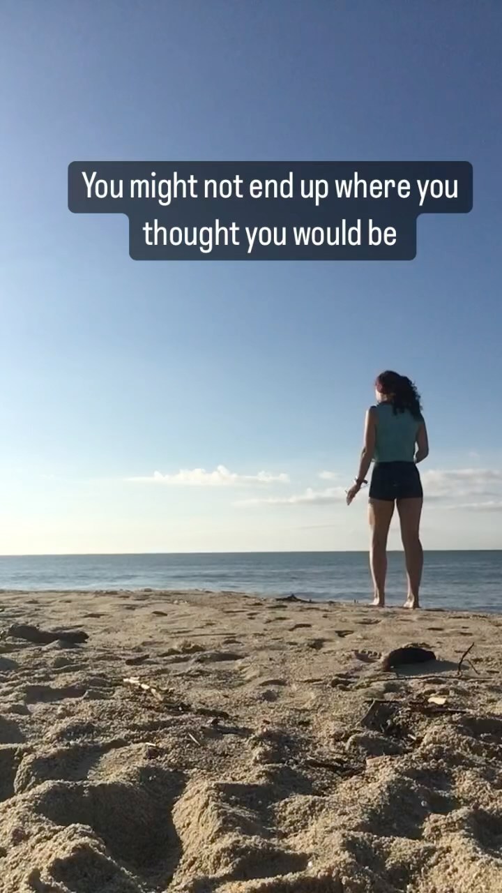 https://d2zmqyh8caa94h.cloudfront.net/creator_social_media_contents/instagram/reels/CeWSpo6FQzj/CeWSpo6FQzj.mp4