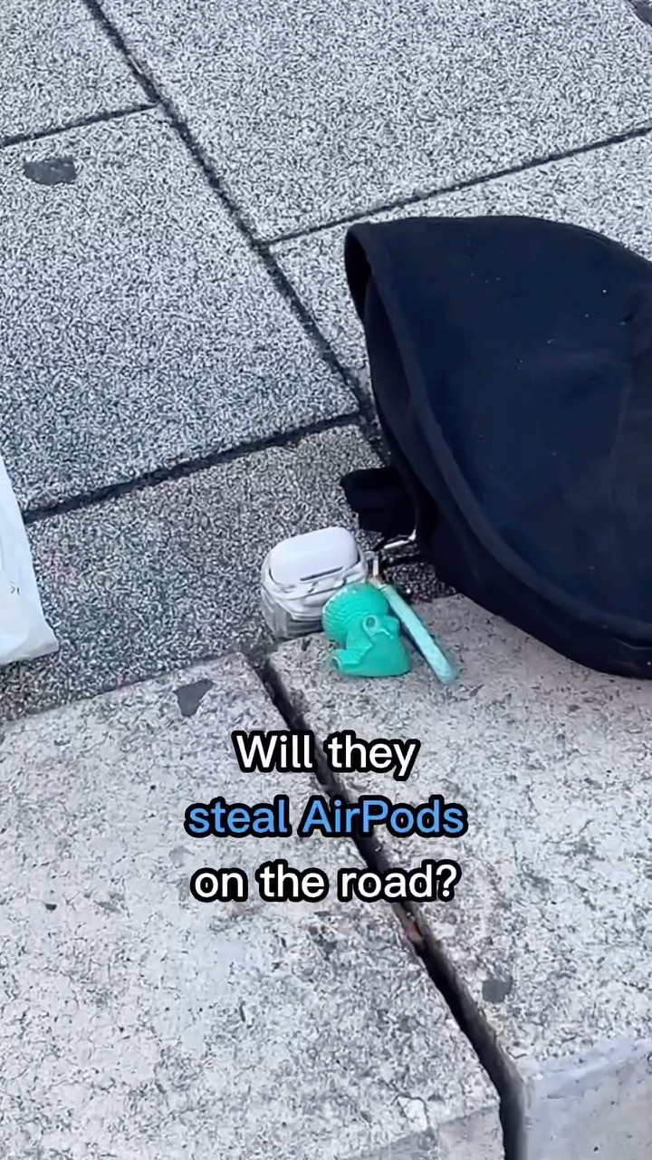 https://d2zmqyh8caa94h.cloudfront.net/creator_social_media_contents/instagram/reels/CiPrUIwhMBe/CiPrUIwhMBe.mp4