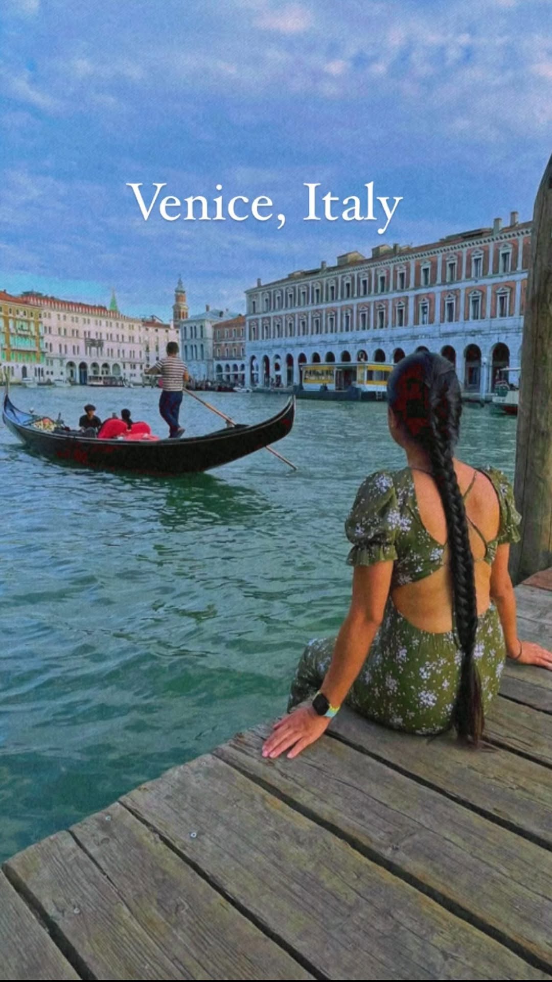 https://d2zmqyh8caa94h.cloudfront.net/creator_social_media_contents/instagram/reels/CiZOHT5rsJL/CiZOHT5rsJL.mp4
