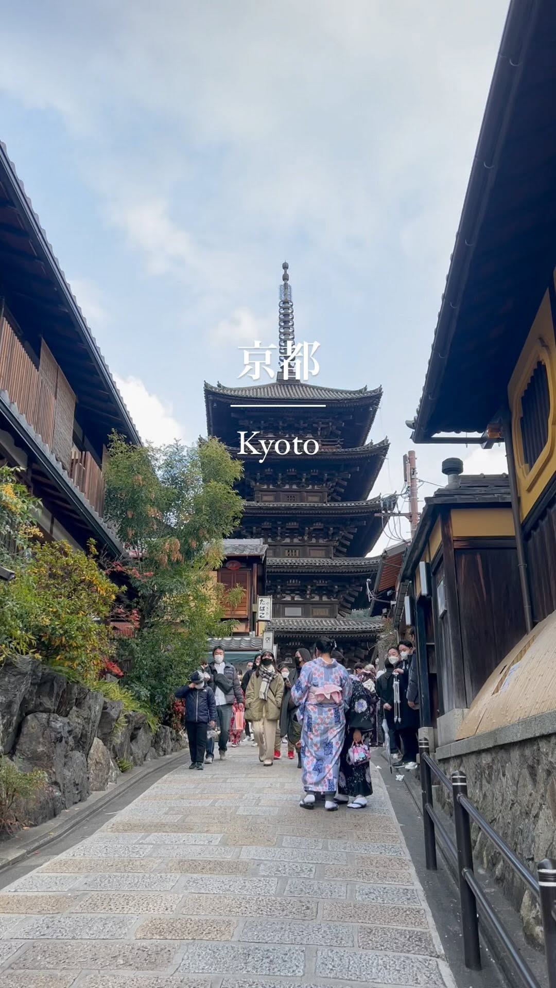 https://d2zmqyh8caa94h.cloudfront.net/creator_social_media_contents/instagram/reels/Cm5-_k8hYBi/Cm5-_k8hYBi.mp4