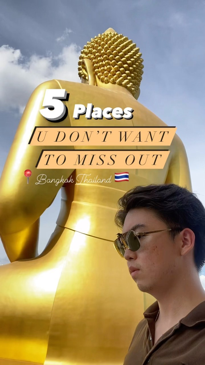 Bangkok's Temples and Vibrant Street Life