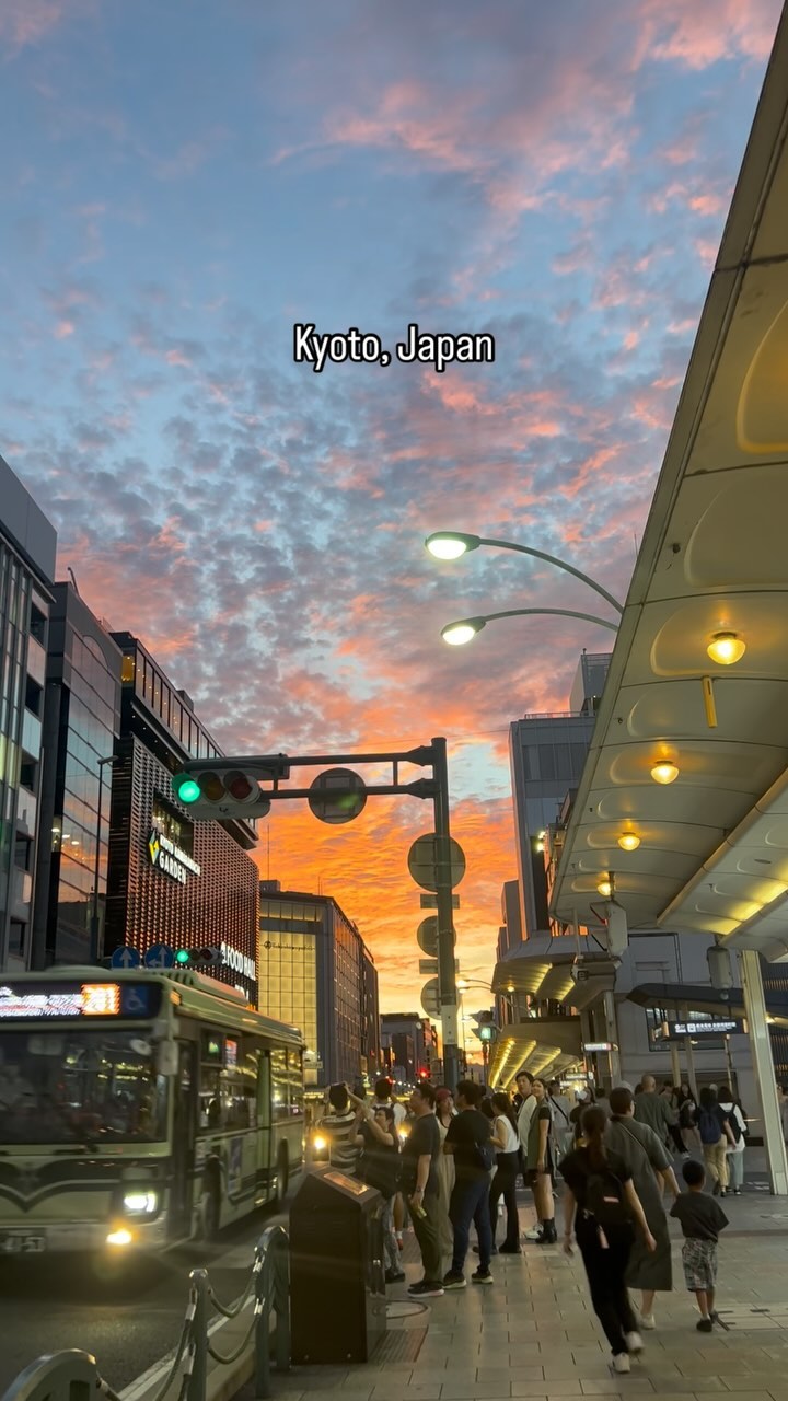 https://d2zmqyh8caa94h.cloudfront.net/creator_social_media_contents/instagram/reels/DAGgX8CP73G/DAGgX8CP73G.mp4