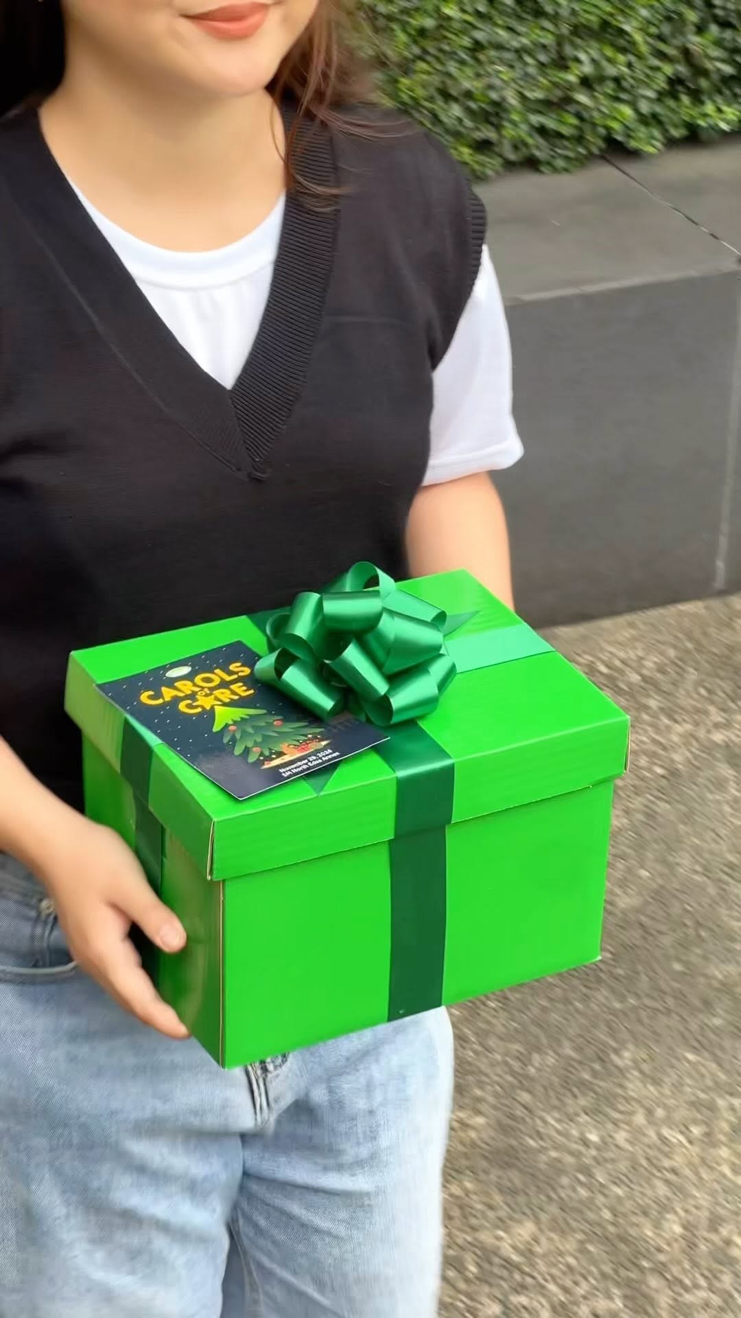 https://d2zmqyh8caa94h.cloudfront.net/creator_social_media_contents/instagram/reels/DBvXBEVx2iC/DBvXBEVx2iC.mp4