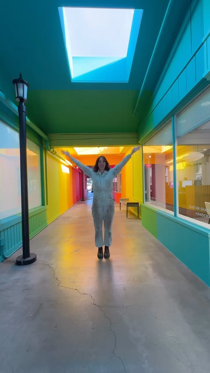 https://d2zmqyh8caa94h.cloudfront.net/creator_social_media_contents/instagram/reels/DCkdsYAOphH/DCkdsYAOphH.mp4