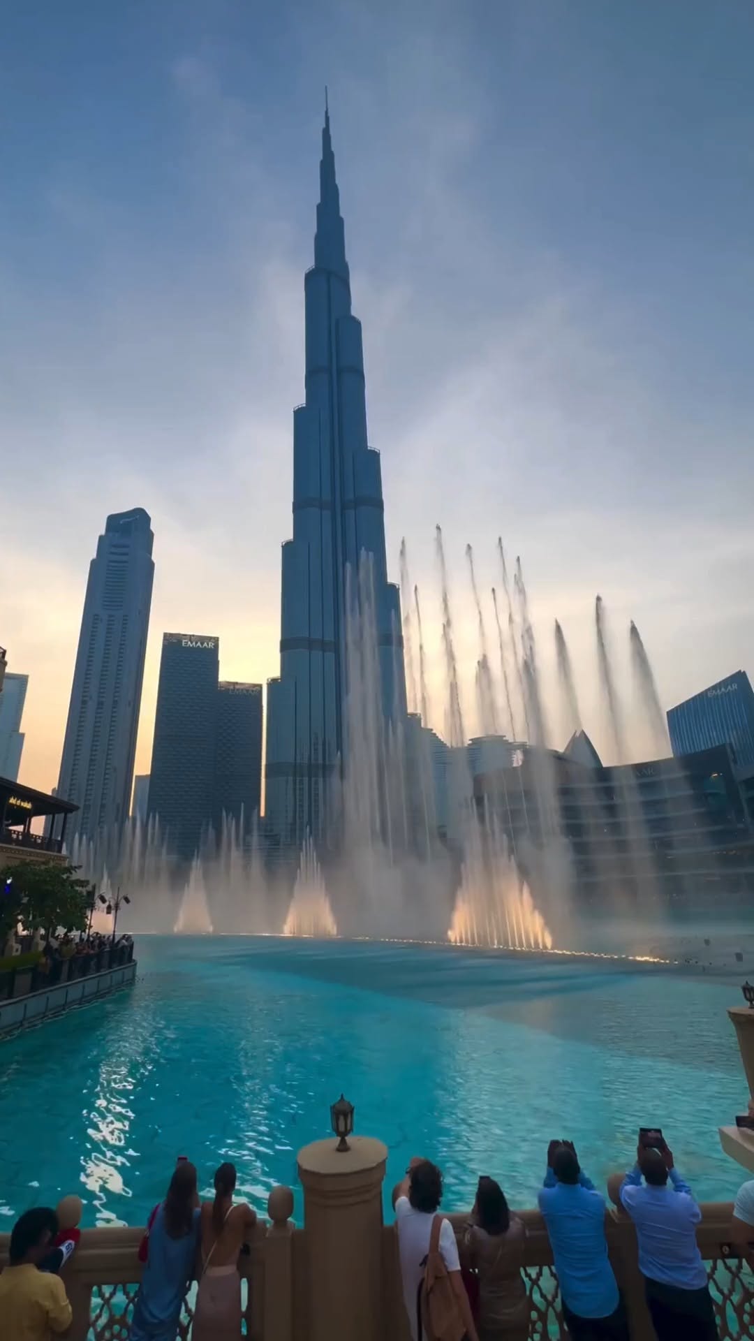 2 Landmarks in Dubai
