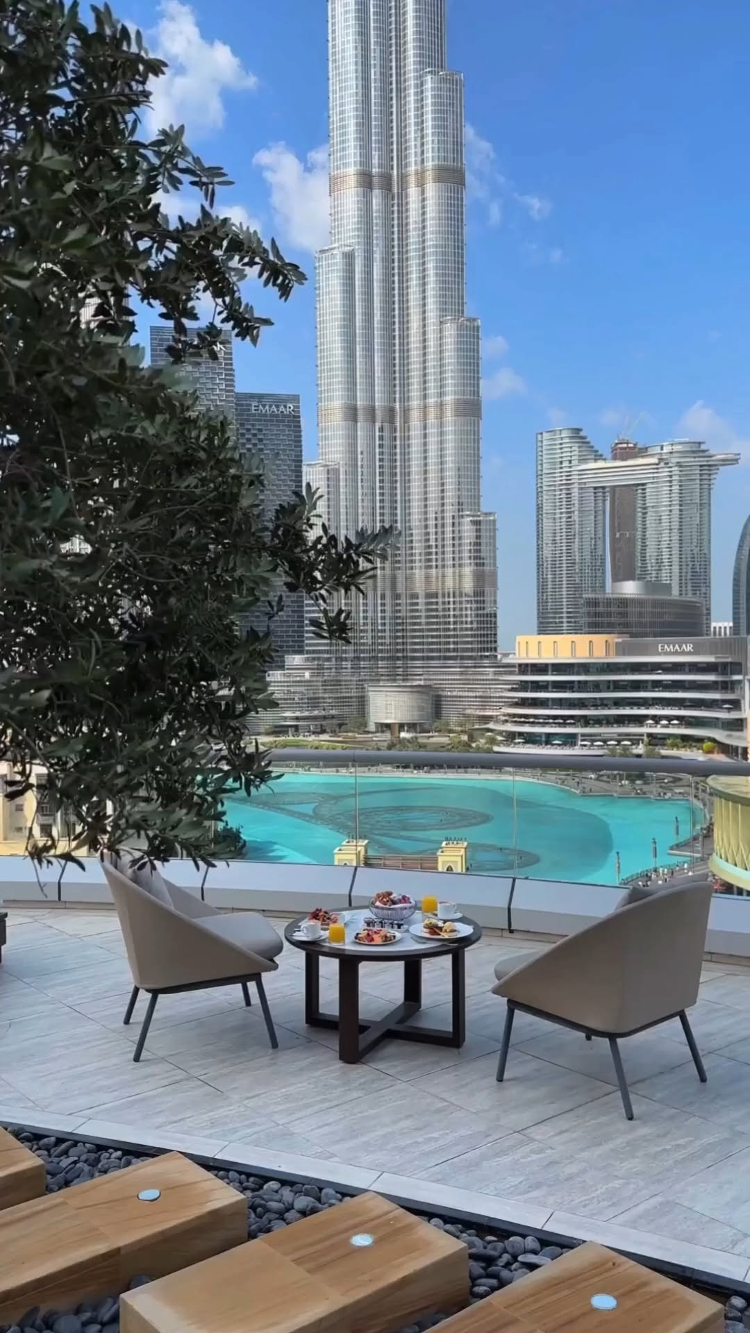 2 Landmarks in Dubai