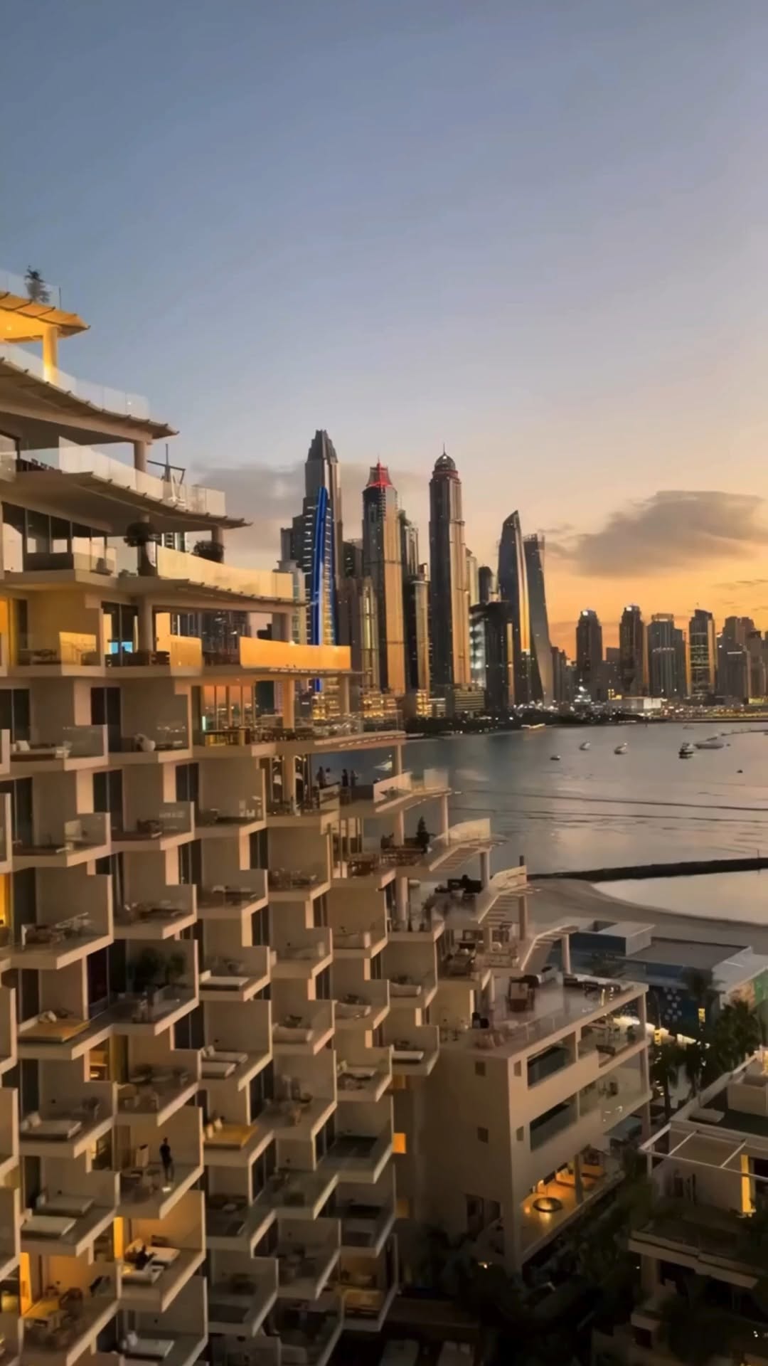 2 Attractions in Dubai