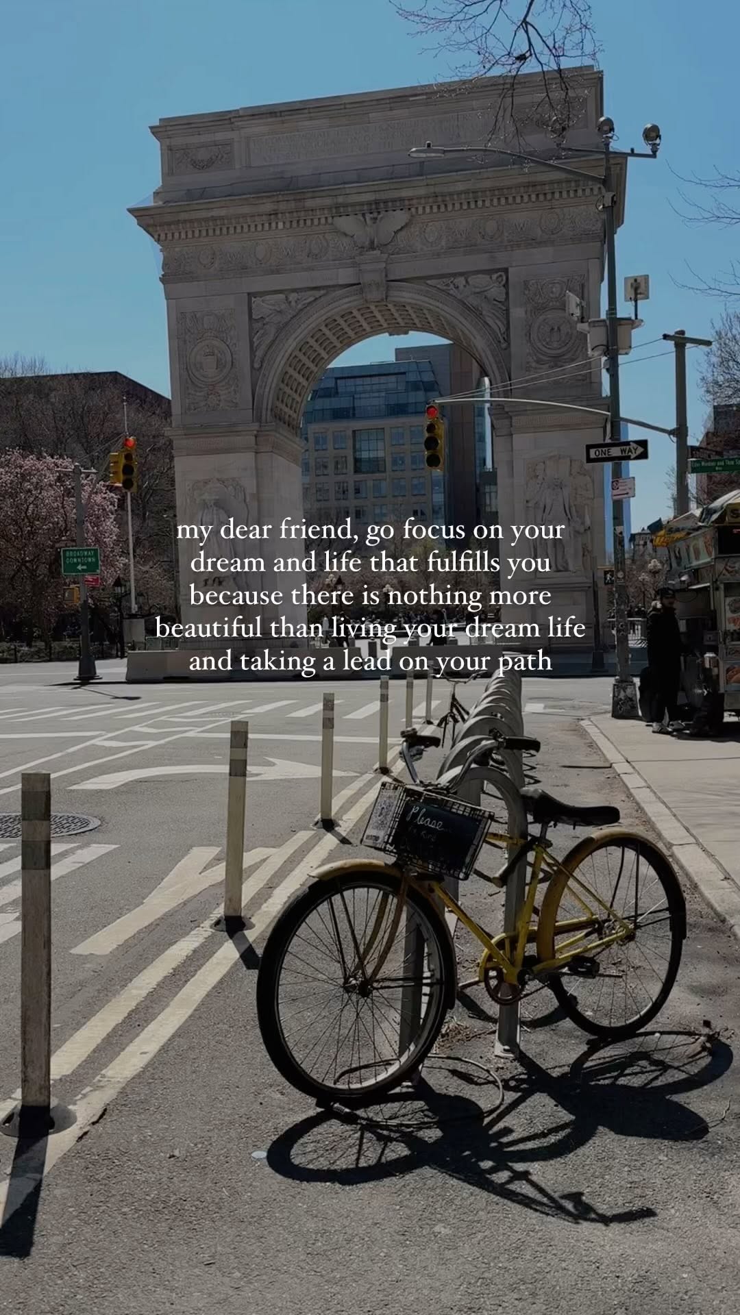 https://d2zmqyh8caa94h.cloudfront.net/creator_social_media_contents/instagram/reels/DH9hpgWS9cg/DH9hpgWS9cg.mp4