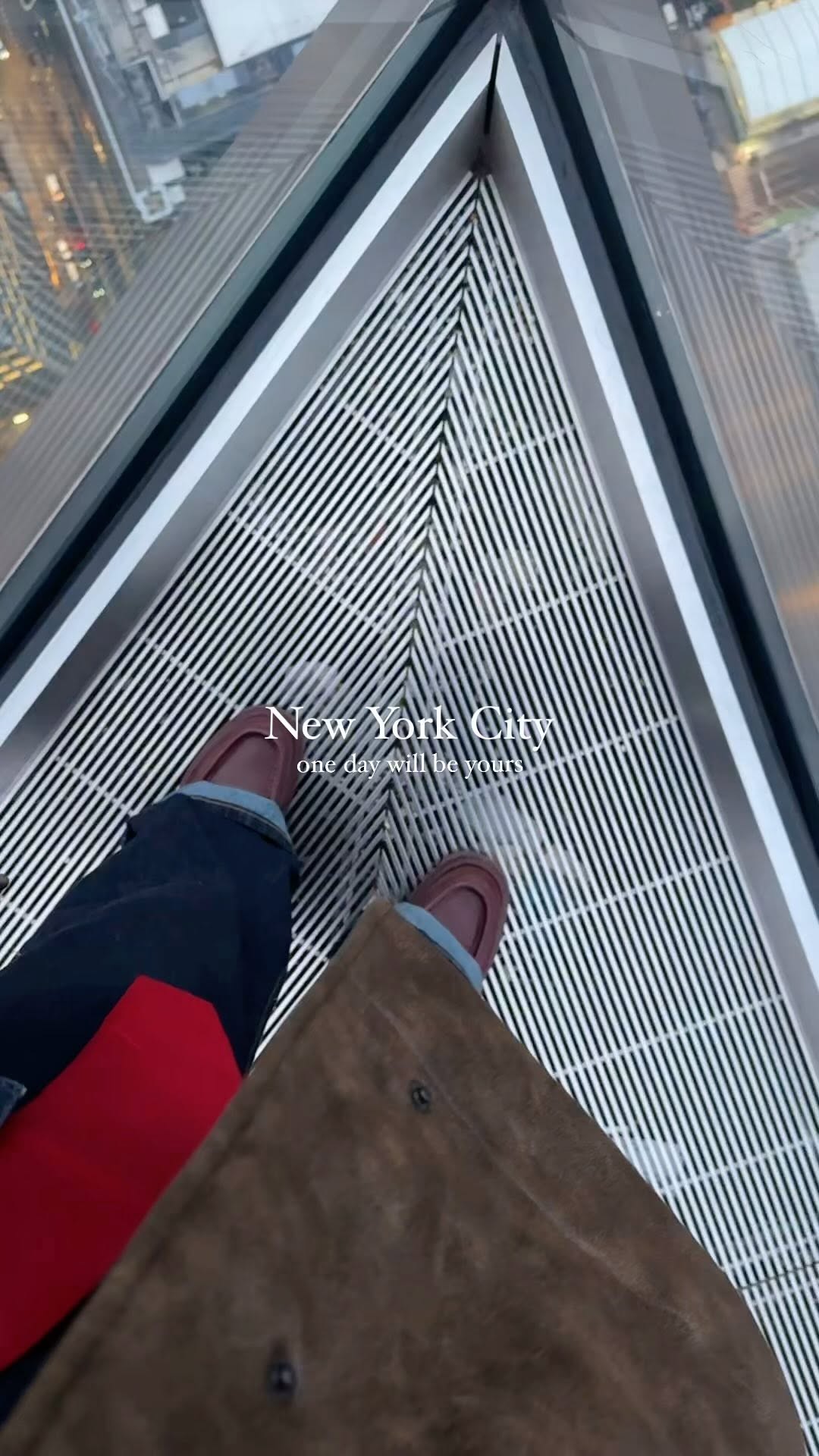 https://d2zmqyh8caa94h.cloudfront.net/creator_social_media_contents/instagram/reels/DHPSA89M8te/DHPSA89M8te.mp4