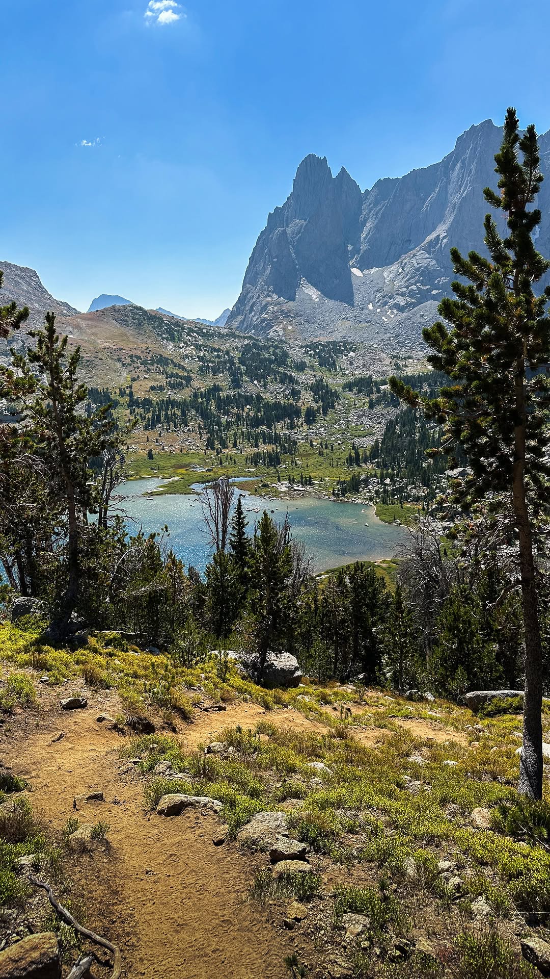 https://d2zmqyh8caa94h.cloudfront.net/creator_social_media_contents/instagram/reels/DHckgSktGRM/DHckgSktGRM.mp4