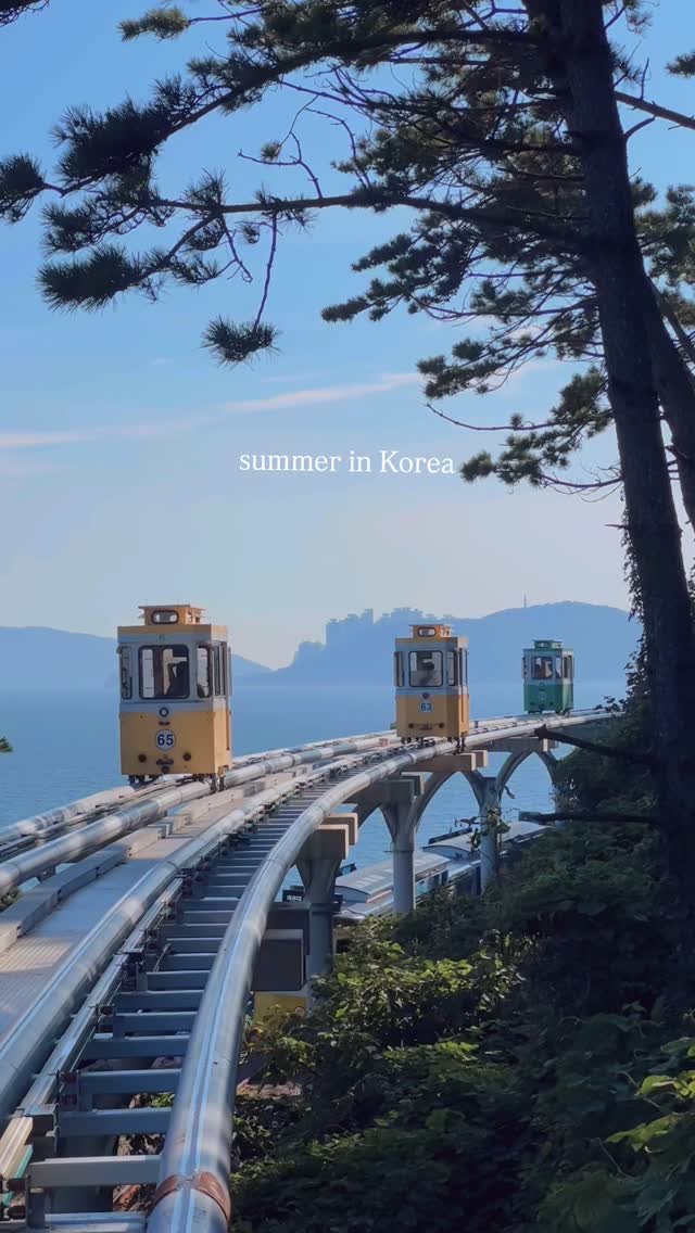 https://d2zmqyh8caa94h.cloudfront.net/creator_social_media_contents/instagram/reels/DJIVM6bSk5x/DJIVM6bSk5x.mp4