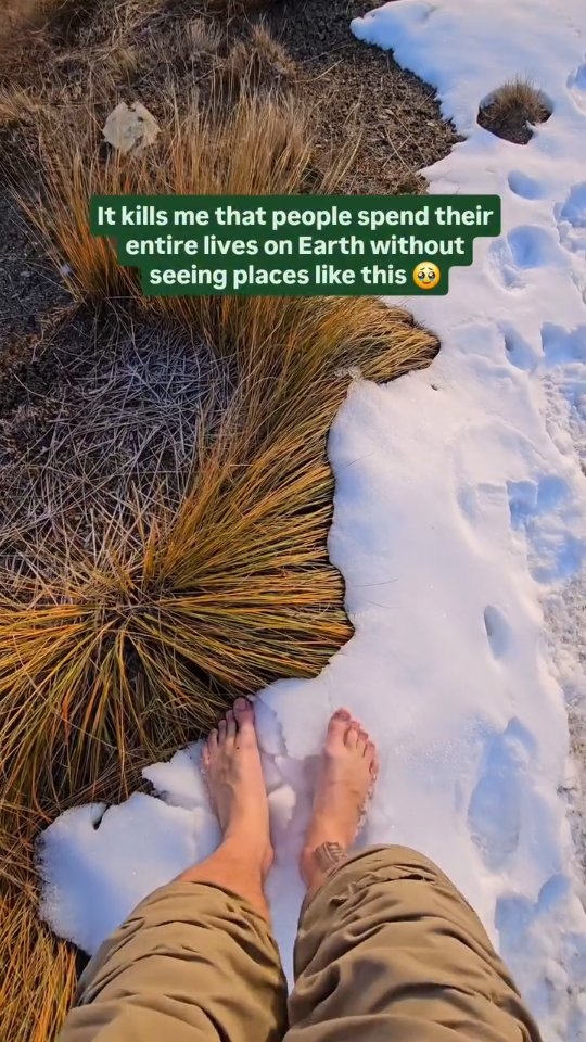 https://d2zmqyh8caa94h.cloudfront.net/creator_social_media_contents/instagram/reels/DL3XZf7zsxJ/DL3XZf7zsxJ.mp4