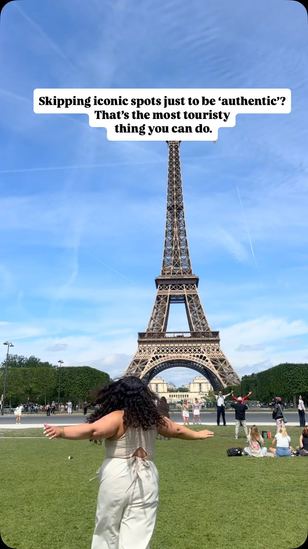 https://d2zmqyh8caa94h.cloudfront.net/creator_social_media_contents/instagram/reels/DLFeC_HI3uT/DLFeC_HI3uT.mp4