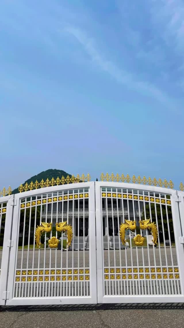 https://d2zmqyh8caa94h.cloudfront.net/creator_social_media_contents/instagram/reels/DLye8FXyWux/DLye8FXyWux.mp4
