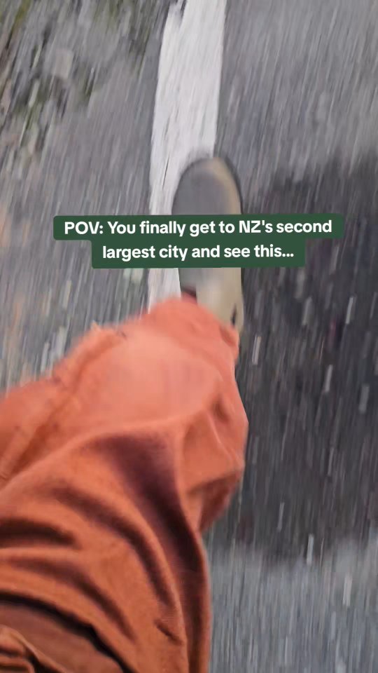 https://d2zmqyh8caa94h.cloudfront.net/creator_social_media_contents/instagram/reels/DME5KNePwTz/DME5KNePwTz.mp4