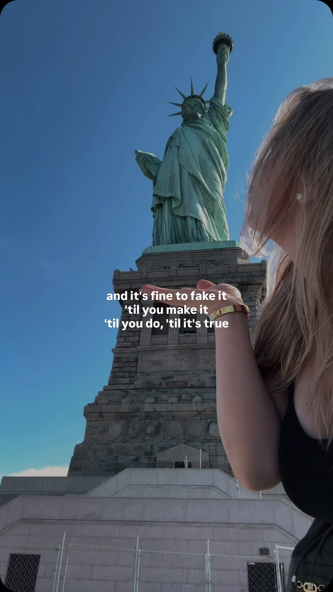 https://d2zmqyh8caa94h.cloudfront.net/creator_social_media_contents/instagram/reels/DMJwqsKoo-O/DMJwqsKoo-O.mp4