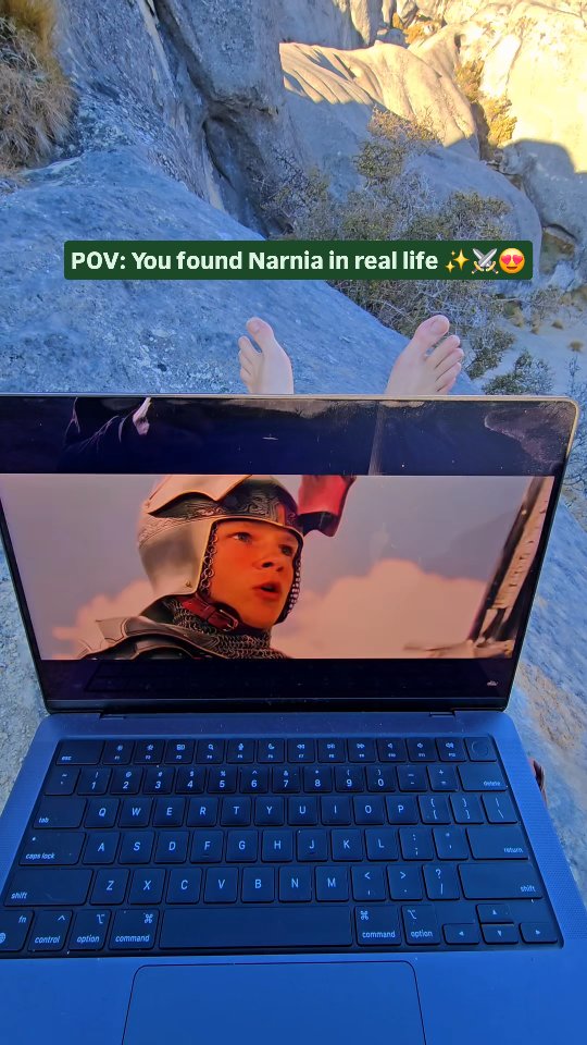 https://d2zmqyh8caa94h.cloudfront.net/creator_social_media_contents/instagram/reels/DMPTOM6vc0g/DMPTOM6vc0g.mp4