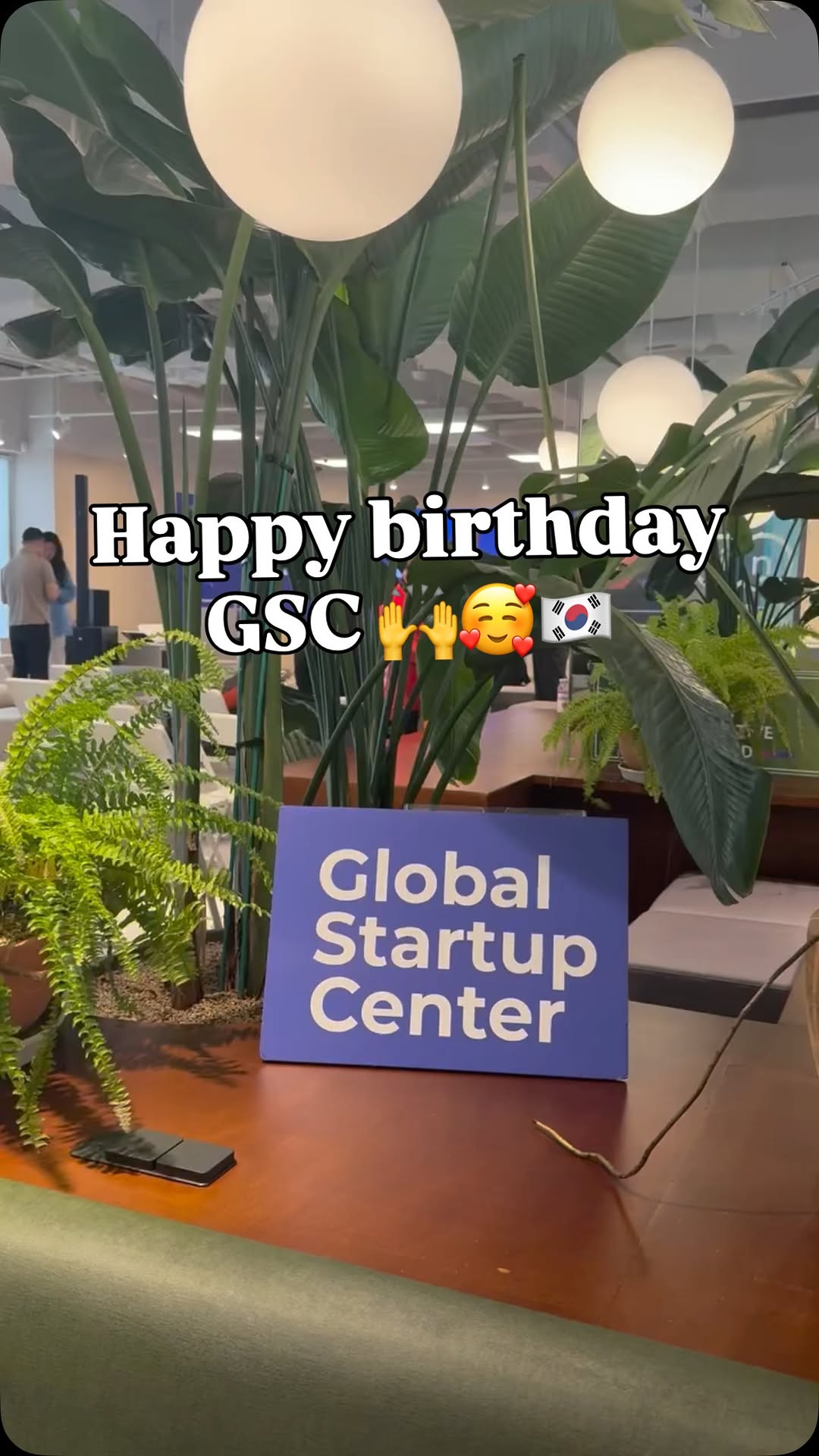 https://d2zmqyh8caa94h.cloudfront.net/creator_social_media_contents/instagram/reels/DN26TDnXuTh/DN26TDnXuTh.mp4