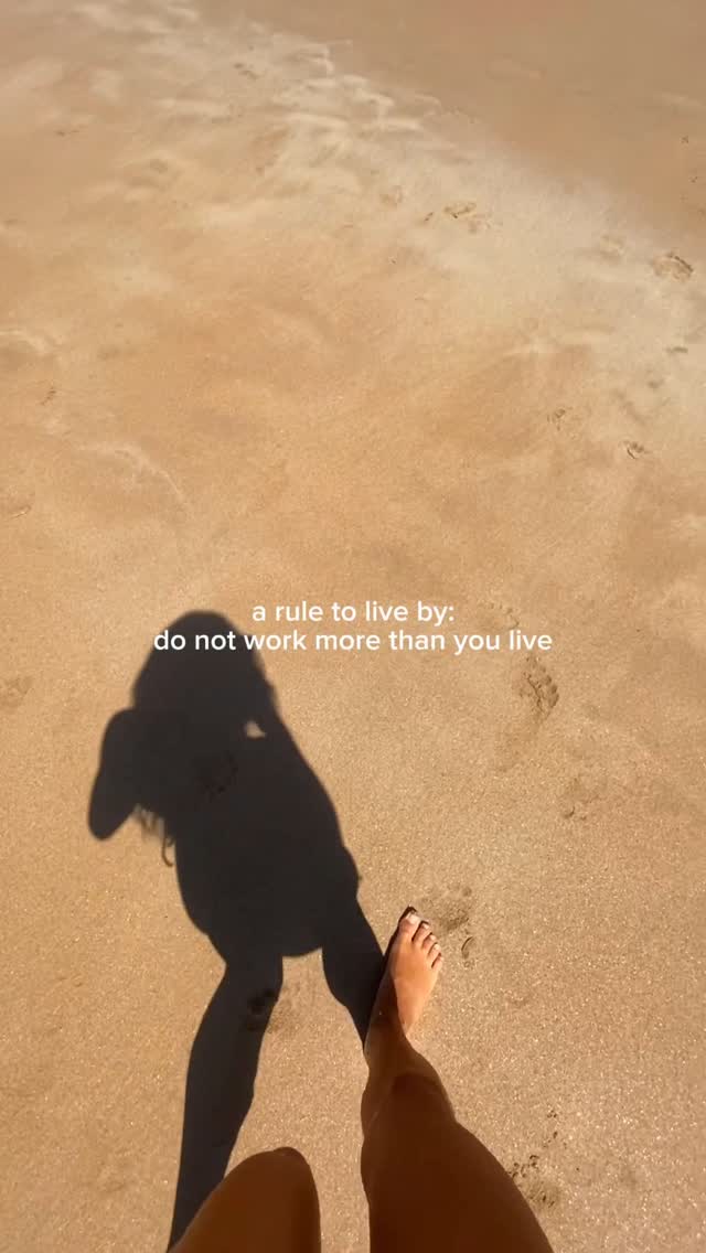 https://d2zmqyh8caa94h.cloudfront.net/creator_social_media_contents/instagram/reels/DNIgFKaM6VZ/DNIgFKaM6VZ.mp4