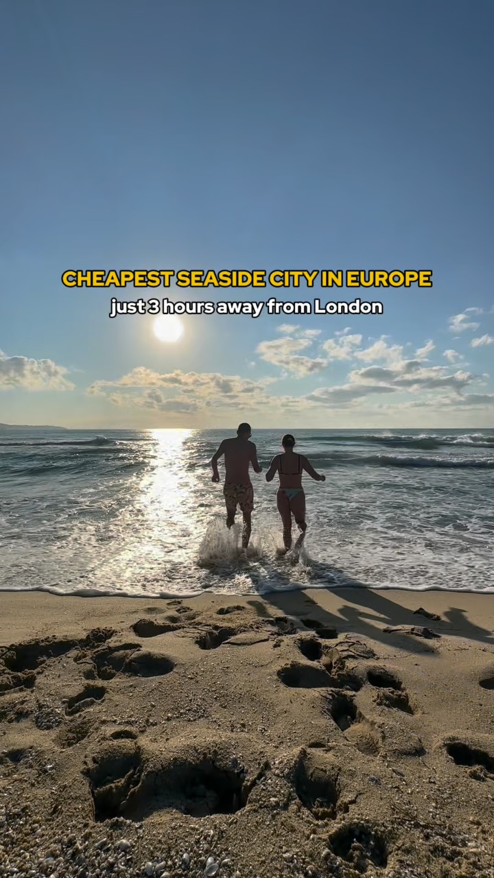 https://d2zmqyh8caa94h.cloudfront.net/creator_social_media_contents/instagram/reels/DNgmFVoIn8O/DNgmFVoIn8O.mp4