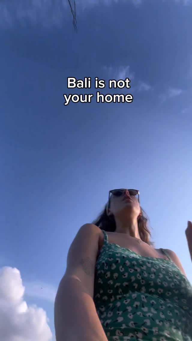 https://d2zmqyh8caa94h.cloudfront.net/creator_social_media_contents/instagram/reels/DOwHCJ7jNty/DOwHCJ7jNty.mp4