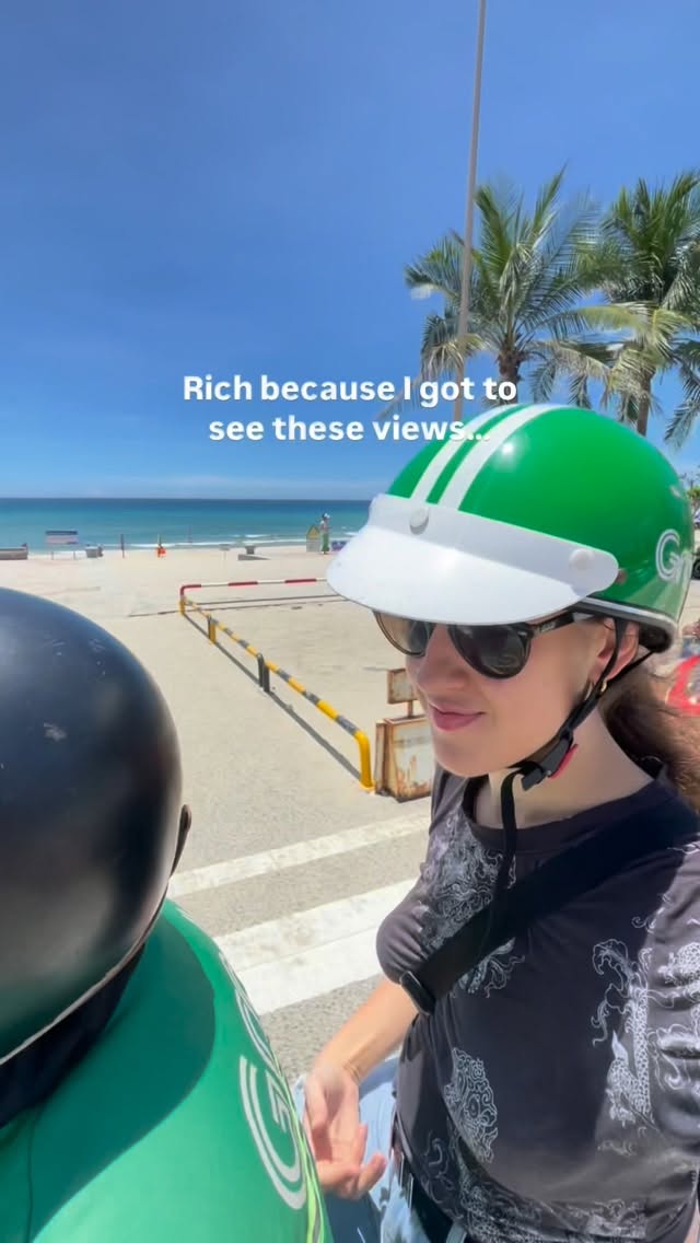 https://d2zmqyh8caa94h.cloudfront.net/creator_social_media_contents/instagram/reels/DPwWG1zDANi/DPwWG1zDANi.mp4