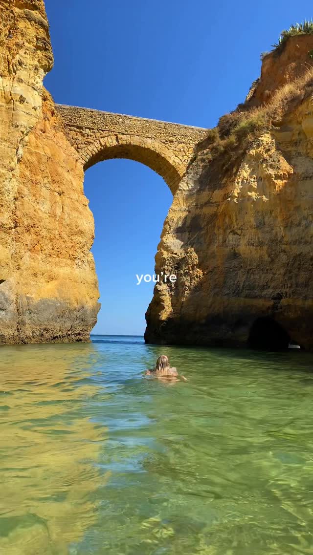 https://d2zmqyh8caa94h.cloudfront.net/creator_social_media_contents/instagram/reels/DQclI-aDKwk/DQclI-aDKwk.mp4
