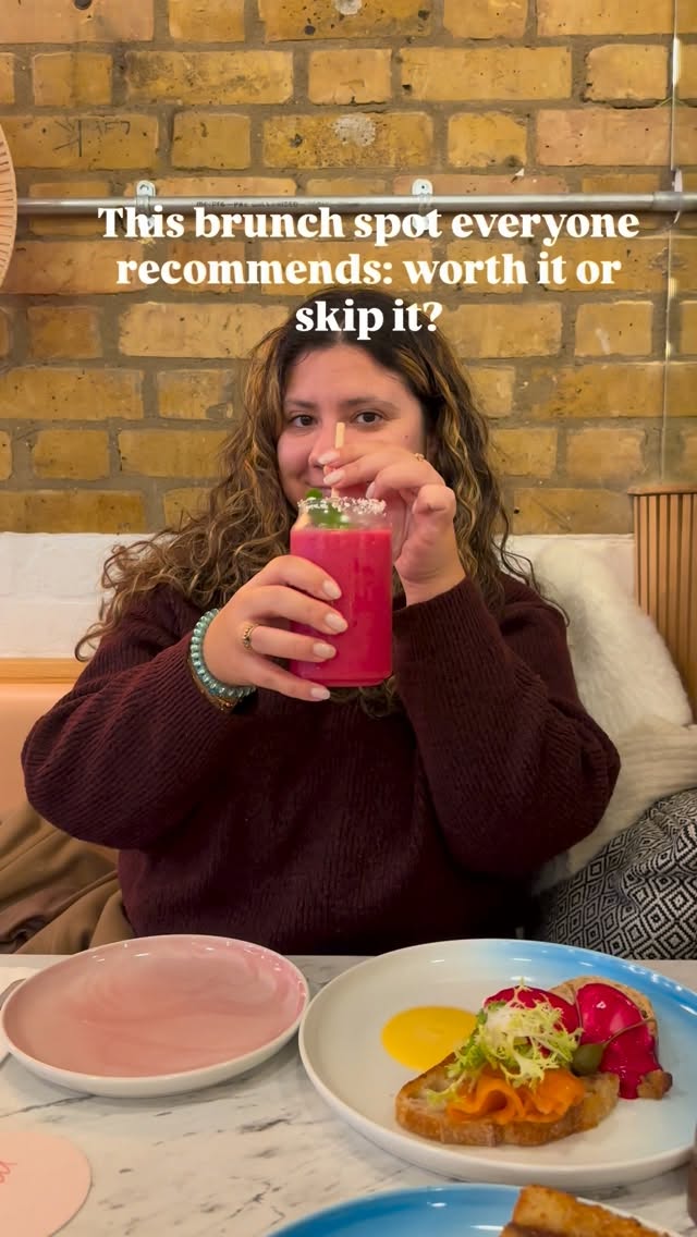 https://d2zmqyh8caa94h.cloudfront.net/creator_social_media_contents/instagram/reels/DSTQ2yDgoJm/DSTQ2yDgoJm.mp4