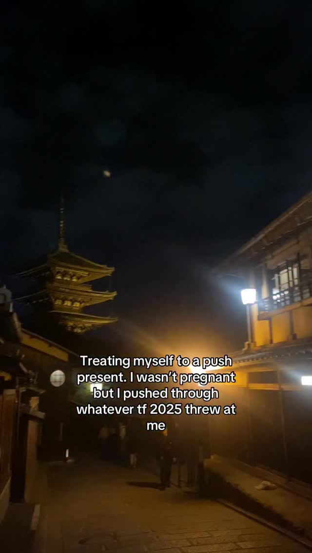 https://d2zmqyh8caa94h.cloudfront.net/creator_social_media_contents/instagram/reels/DSdZpOpk_ah/DSdZpOpk_ah.mp4