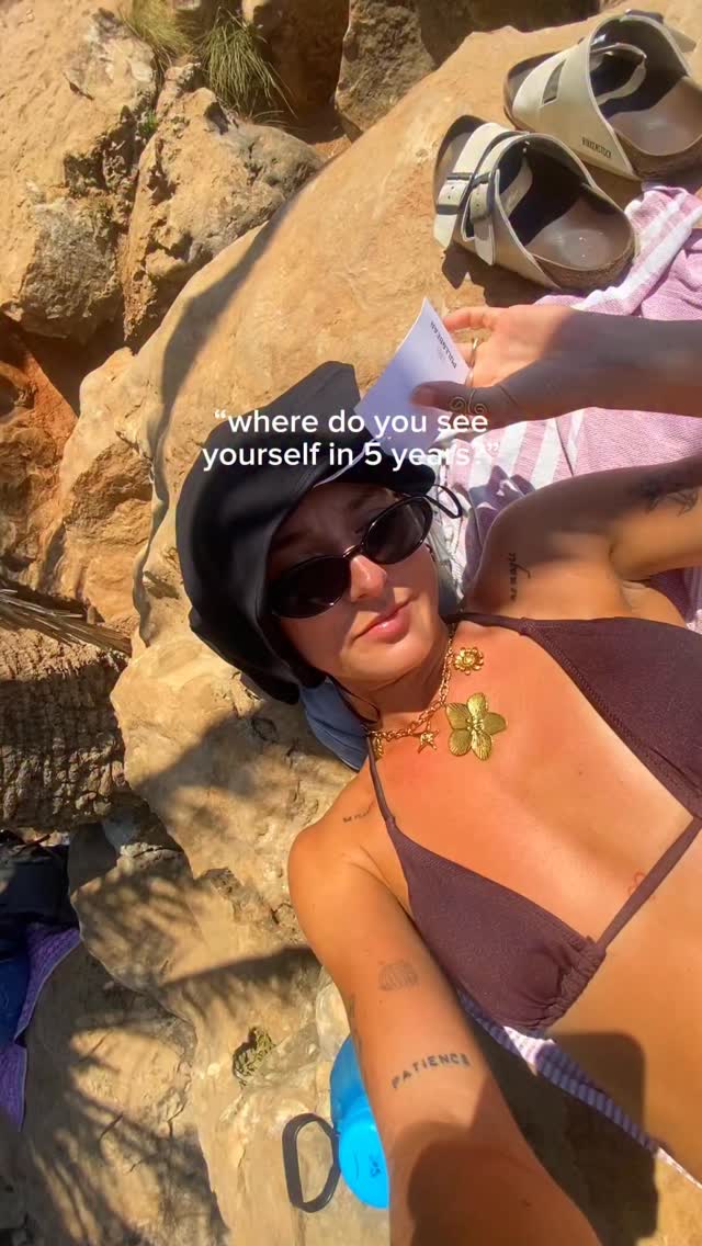 https://d2zmqyh8caa94h.cloudfront.net/creator_social_media_contents/instagram/reels/DUWWLrLDNDs/DUWWLrLDNDs.mp4