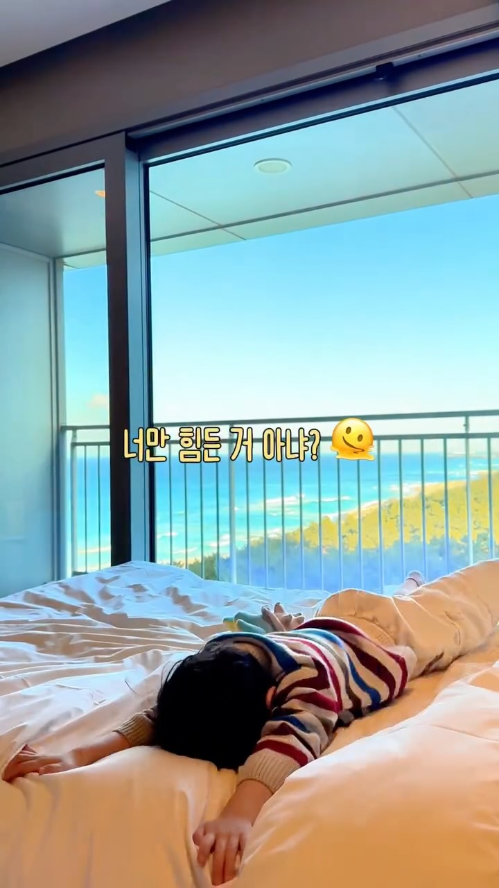 https://d2zmqyh8caa94h.cloudfront.net/creator_social_media_contents/instagram/reels/DVF89raEz6J/DVF89raEz6J.mp4