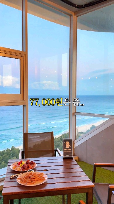 https://d2zmqyh8caa94h.cloudfront.net/creator_social_media_contents/instagram/reels/DVF9NOvk7fC/DVF9NOvk7fC.mp4