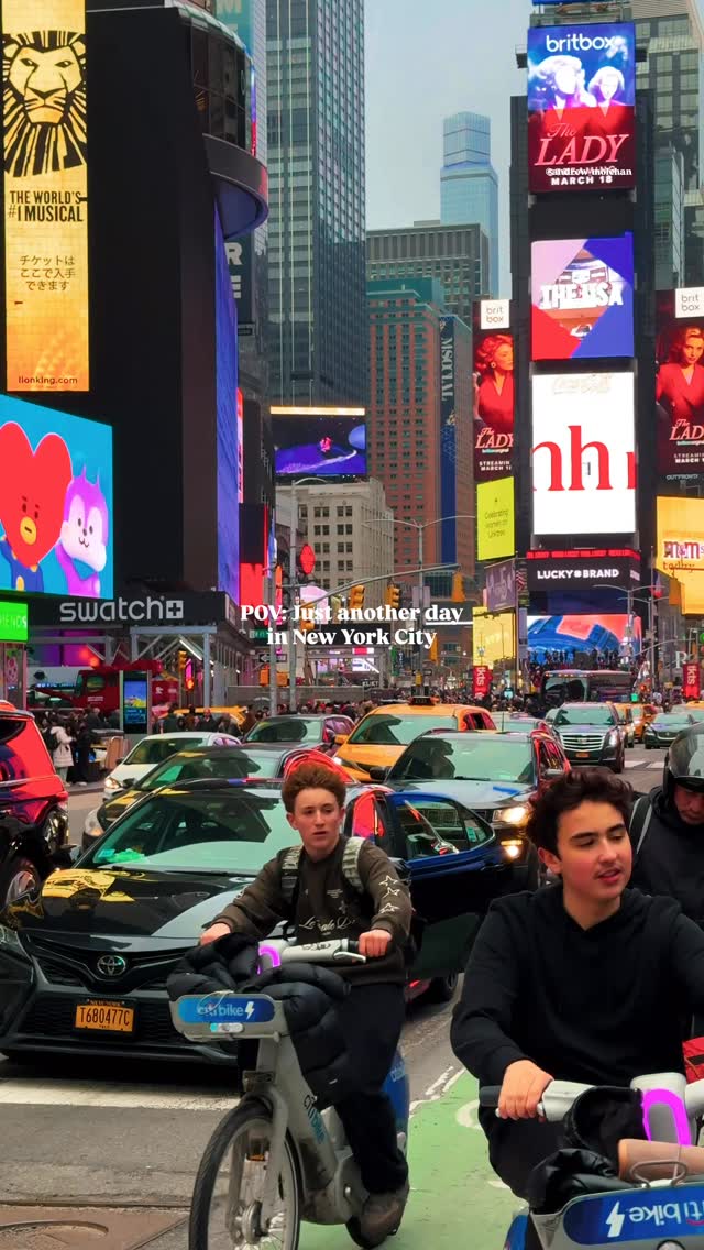 https://d2zmqyh8caa94h.cloudfront.net/creator_social_media_contents/instagram/reels/DVqsHqsDTZd/DVqsHqsDTZd.mp4