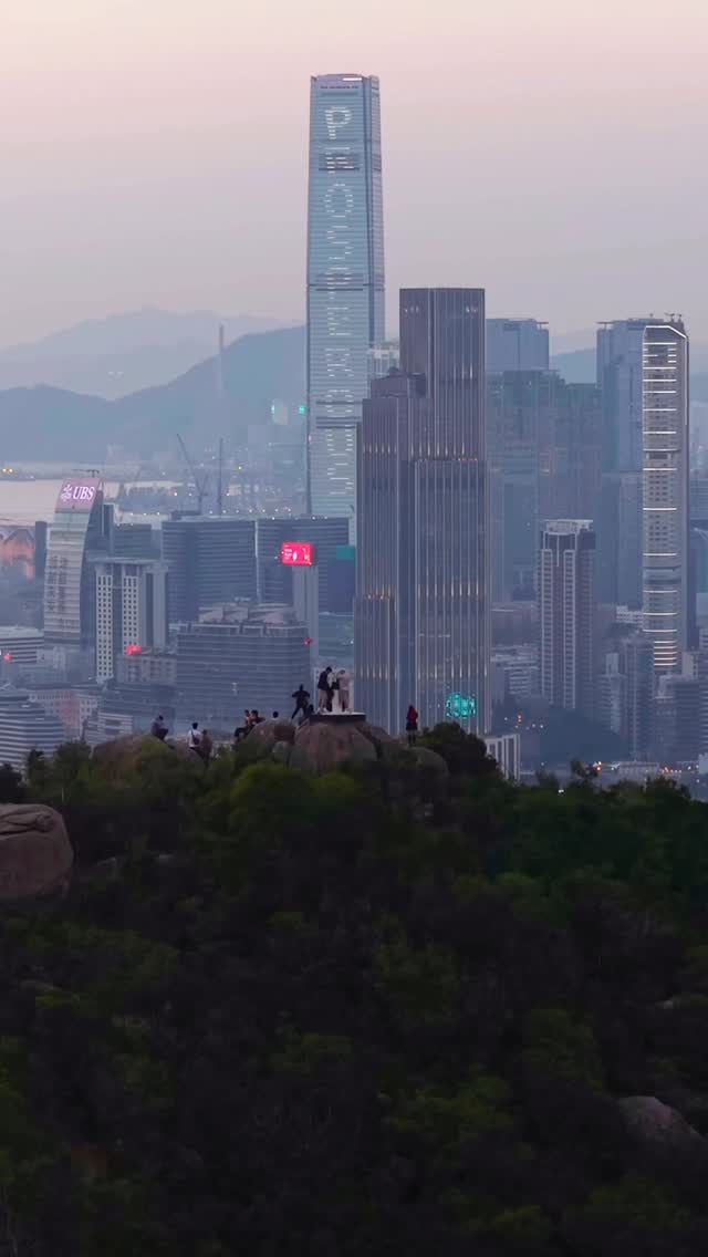 https://d2zmqyh8caa94h.cloudfront.net/creator_social_media_contents/instagram/reels/DVyEdg0kzNp/DVyEdg0kzNp.mp4