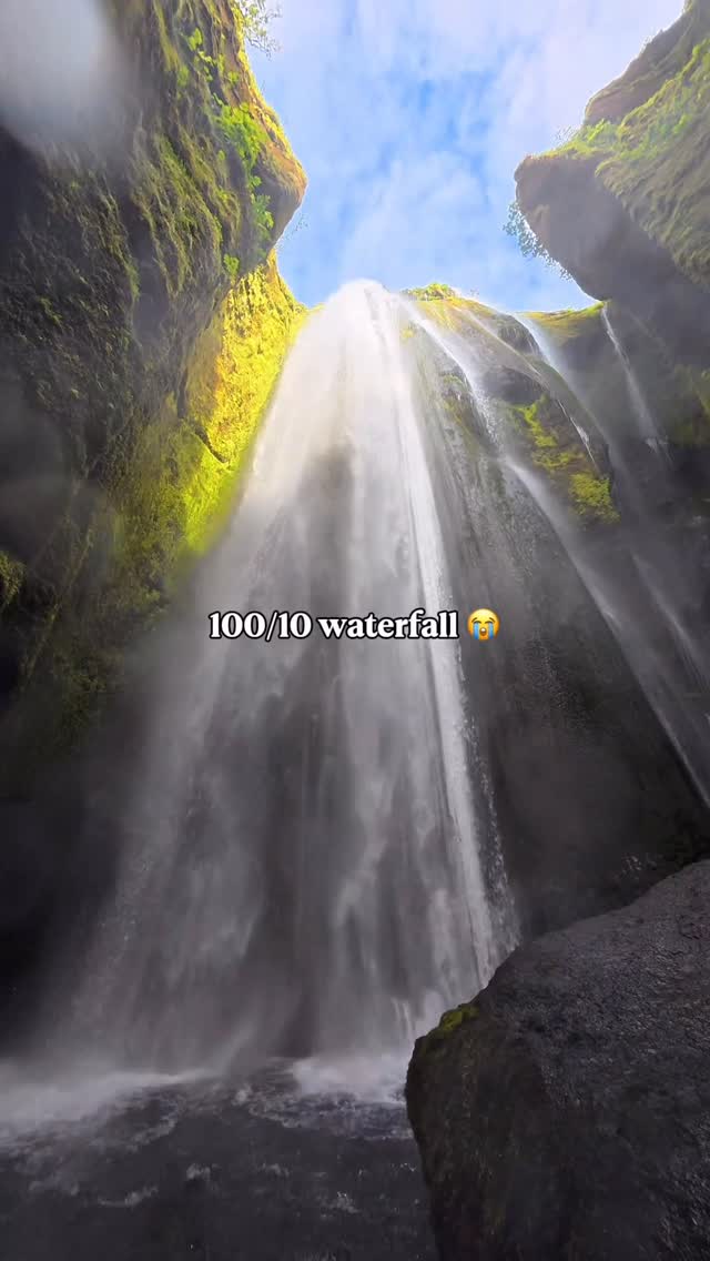 https://d2zmqyh8caa94h.cloudfront.net/creator_social_media_contents/instagram/reels/DWO5bIoCNEl/DWO5bIoCNEl.mp4
