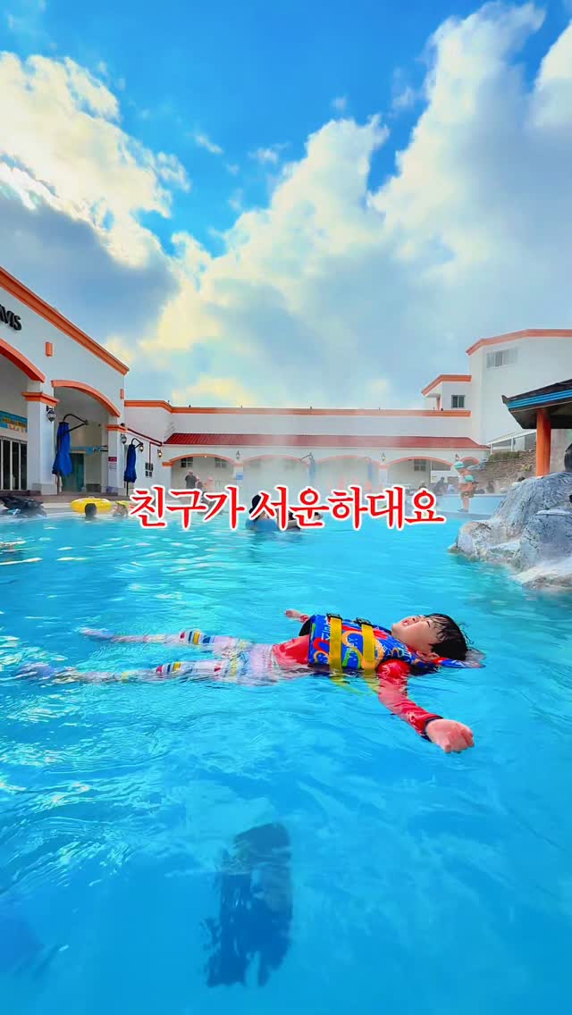 https://d2zmqyh8caa94h.cloudfront.net/creator_social_media_contents/instagram/reels/DYR6Ugpzv3a/DYR6Ugpzv3a.mp4