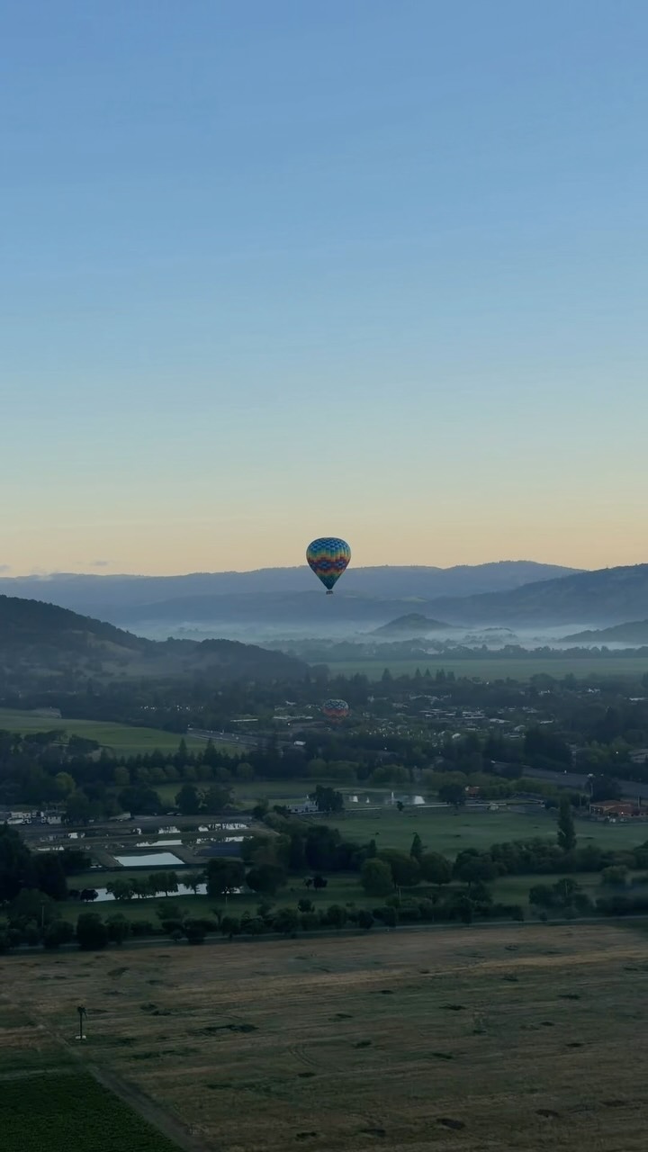 https://d2zmqyh8caa94h.cloudfront.net/creator_social_media_contents/instagram/reels/DYzjf4-hd4q/DYzjf4-hd4q.mp4