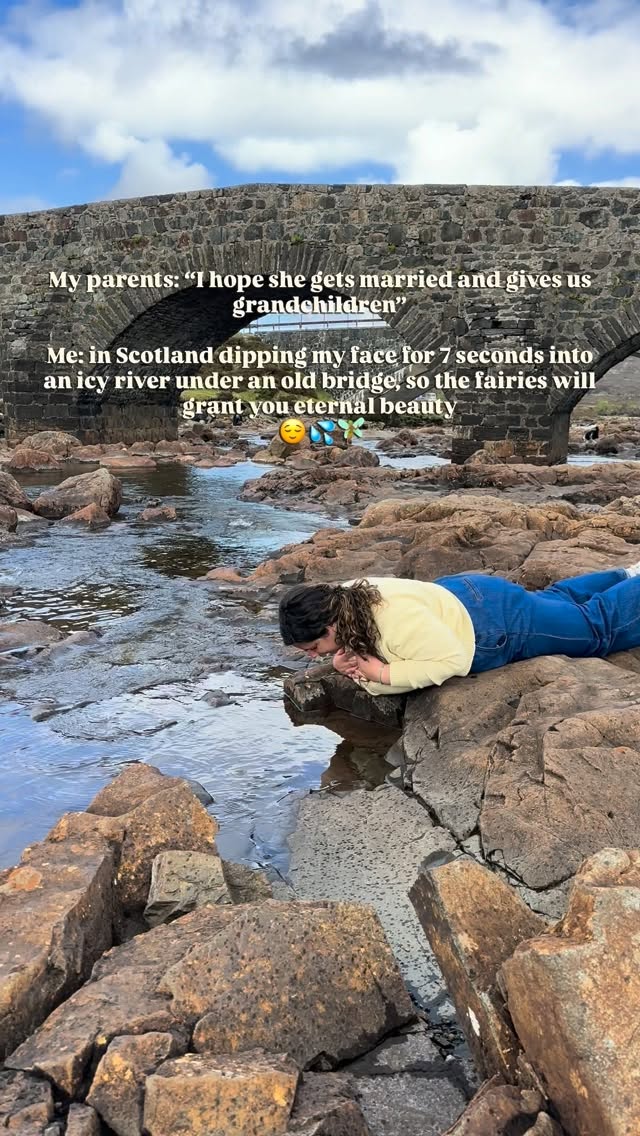https://d2zmqyh8caa94h.cloudfront.net/creator_social_media_contents/instagram/reels/DbGkmtpCQwX/DbGkmtpCQwX.mp4