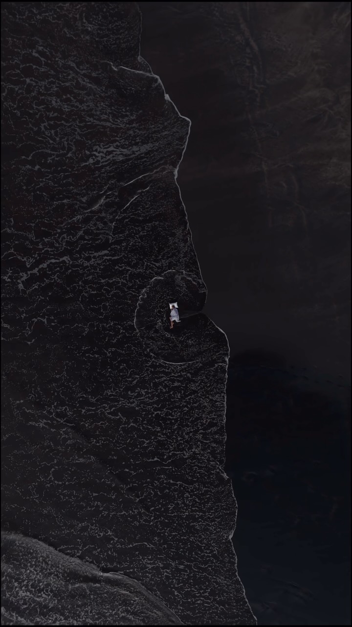 https://d2zmqyh8caa94h.cloudfront.net/creator_social_media_contents/instagram/reels/Dbn-inlhpBs/Dbn-inlhpBs.mp4